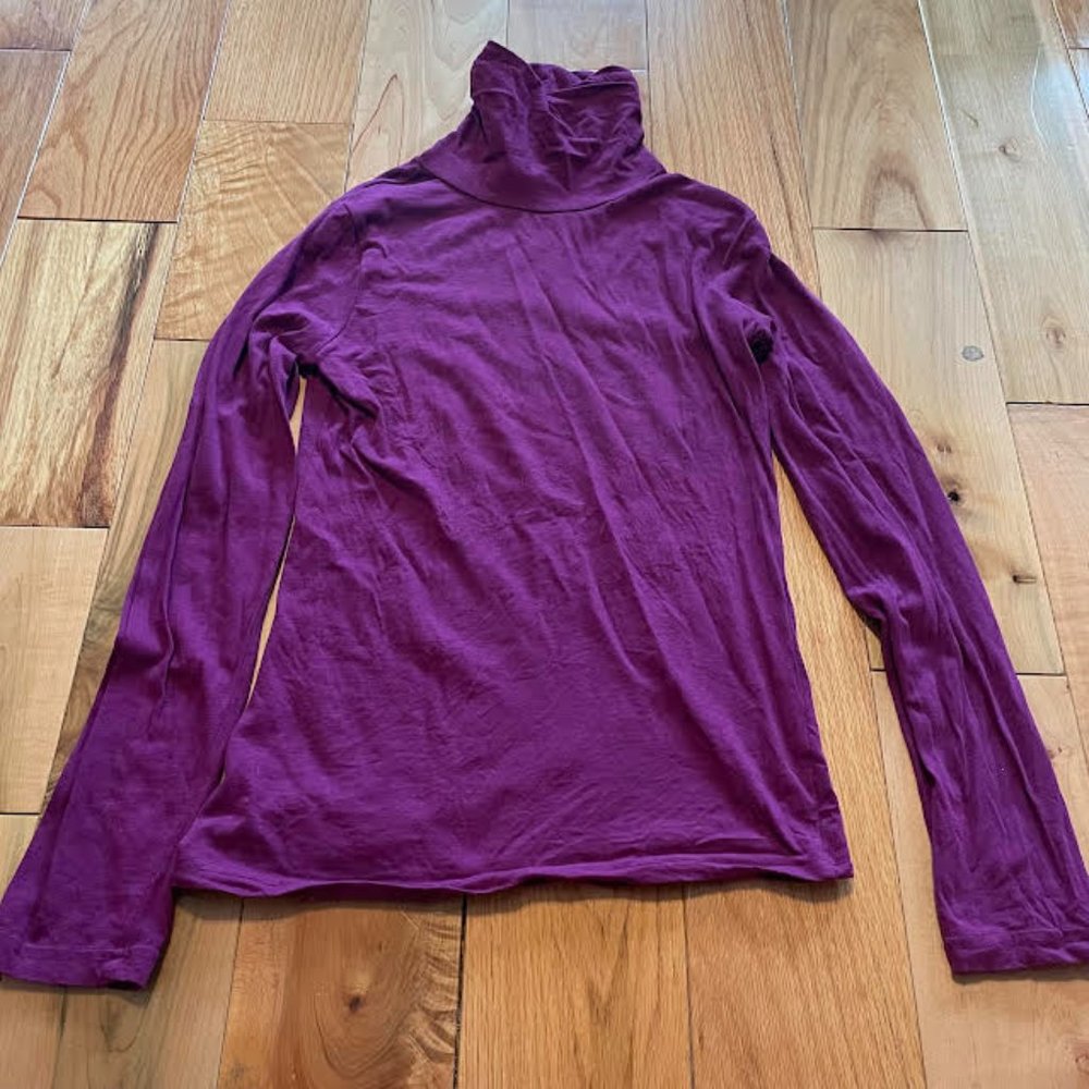 Purple Long-sleeved Turtleneck: Size M